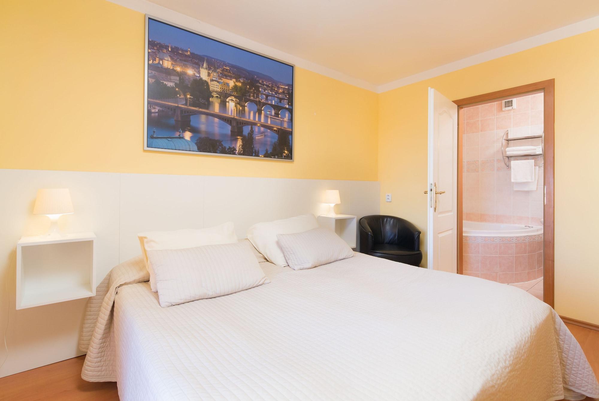 City Lounge Crown Hotel Πράγα Εξωτερικό φωτογραφία
