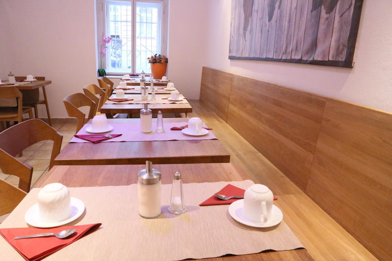 City Lounge Crown Hotel Πράγα Εξωτερικό φωτογραφία