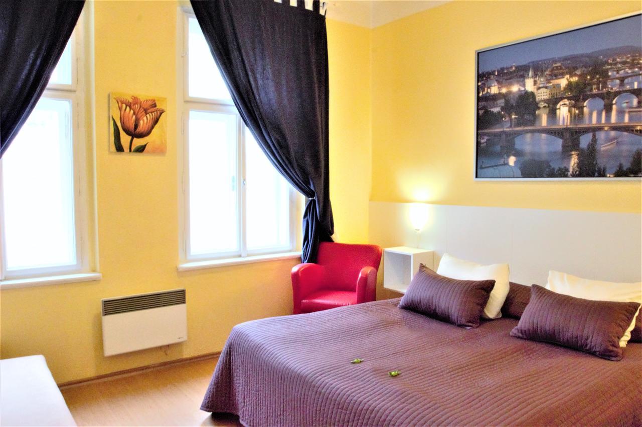 City Lounge Crown Hotel Πράγα Εξωτερικό φωτογραφία