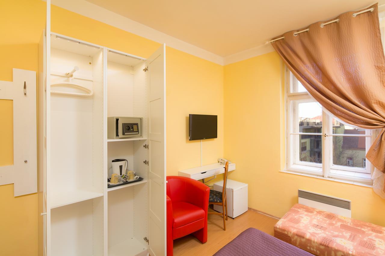 City Lounge Crown Hotel Πράγα Εξωτερικό φωτογραφία